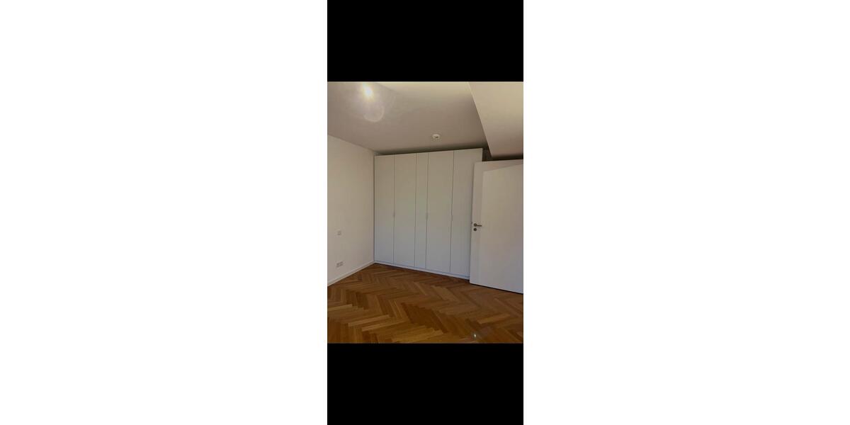 Dachgeschoßwohnung Lauf an der Pegnitz - 2 Zimmer, 57 m&sup2;, 950&euro; | Angebot:24995889