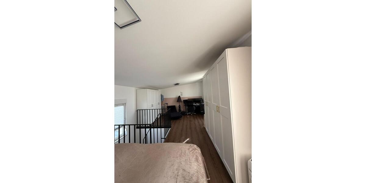 Reihenhaus Zirndorf - 4 Zimmer, 130 m&sup2;, 679.000&euro; | Angebot:25049648