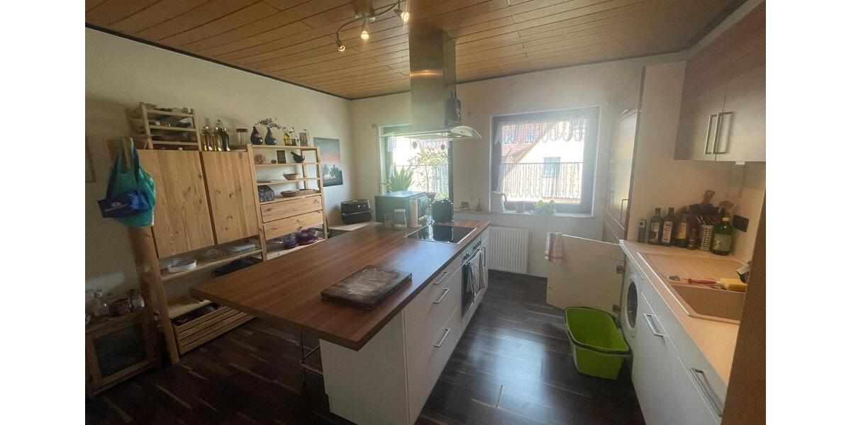 Dachgeschoßwohnung Erlangen Alterlangen - 3 Zimmer, 95 m&sup2;, 1.450&euro; | Angebot:26560512