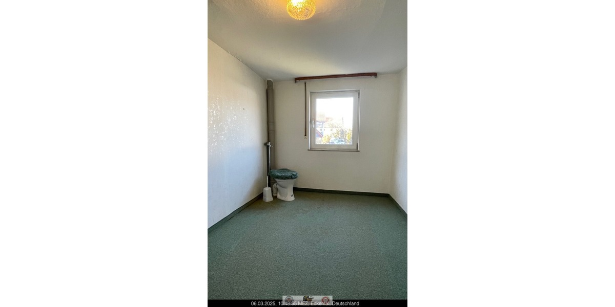 Großes Haus mit Scheune, Garage, Schuppen, Garten, sofort frei. Für Handwerker, Bastler, Sparfüchse - Bauernhaus, Landhaus Eckental Frohnhof | Angebot:25364269