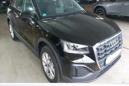 Audi Q2 5.890 km 23.480 &euro; Roth 91154