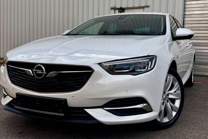 Opel Insignia 66.400 km 13.990 &euro; Nürnberg 90455