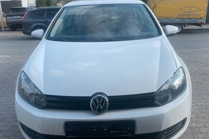 VW Golf 177.000 km 2.950 &euro; Schwabach 91126