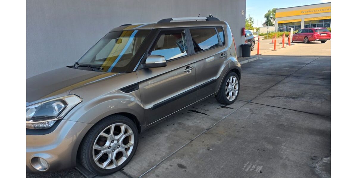 Kia Soul 233.000 km 2.800 &euro; Nürnberg 90431