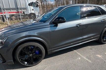 Audi RSQ8 55.000 km 149.995 &euro; Fürth 90768