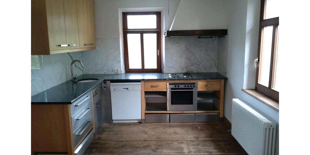 Etagenwohnung Uttenreuth - 4 Zimmer, 100 m&sup2;, 1.410&euro; | Angebot:25173882