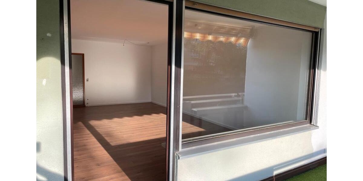 Etagenwohnung Uttenreuth - 3 Zimmer, 95 m&sup2;, 1.350&euro; | Angebot:25636489