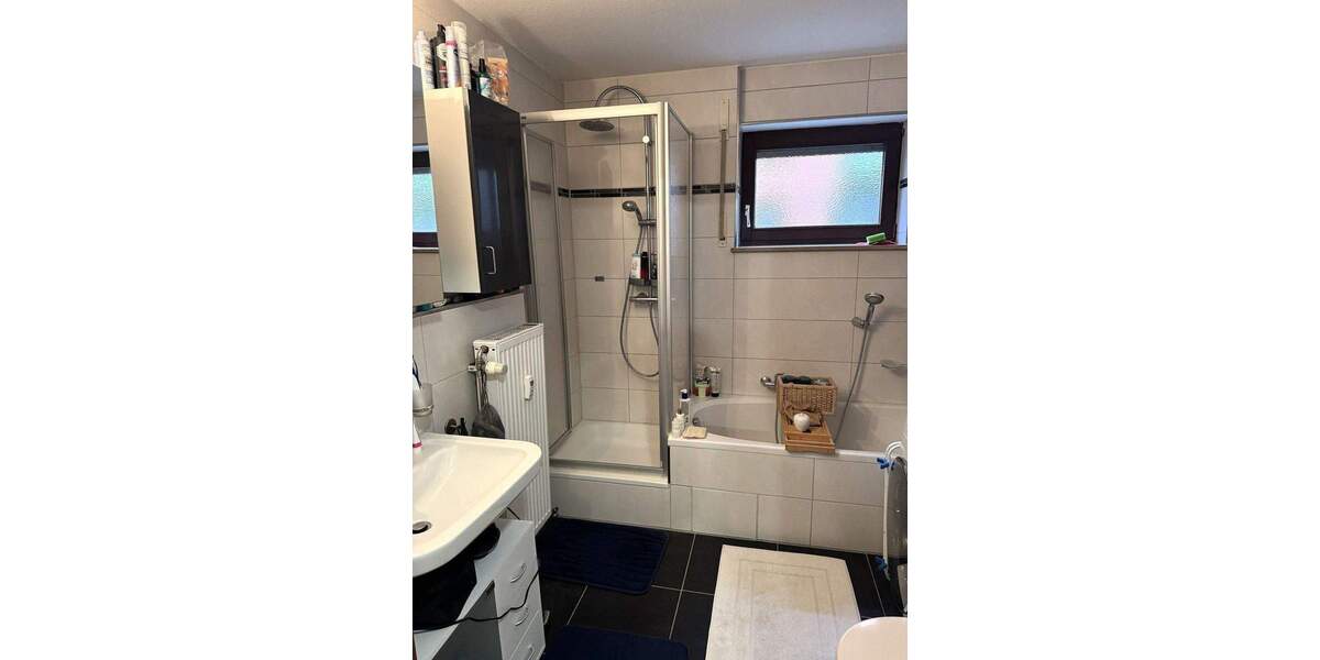 Etagenwohnung Erlangen Innenstadt - 2 Zimmer, 63 m&sup2;, 274.000&euro; | Angebot:25728899