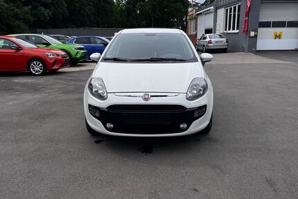 Fiat Punto 118.445 km 2.699 &euro; Schwanstetten 90596