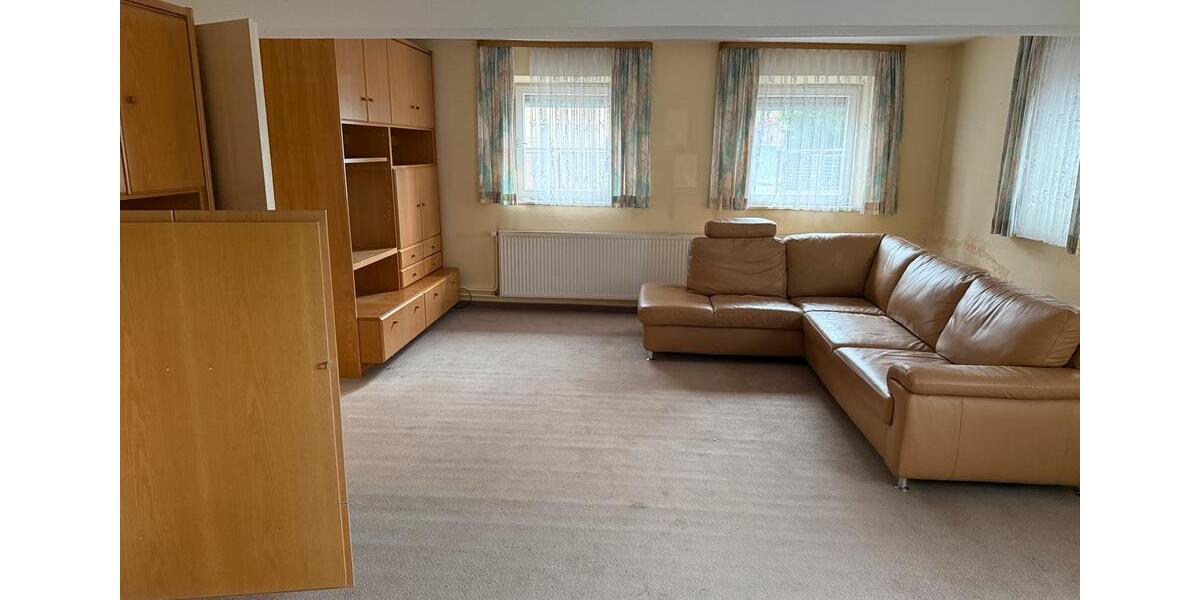 Bauernhaus, Landhaus Nürnberg Gibitzenhof - 8 Zimmer, 250 m&sup2;, 2.500&euro; | Angebot:25767124