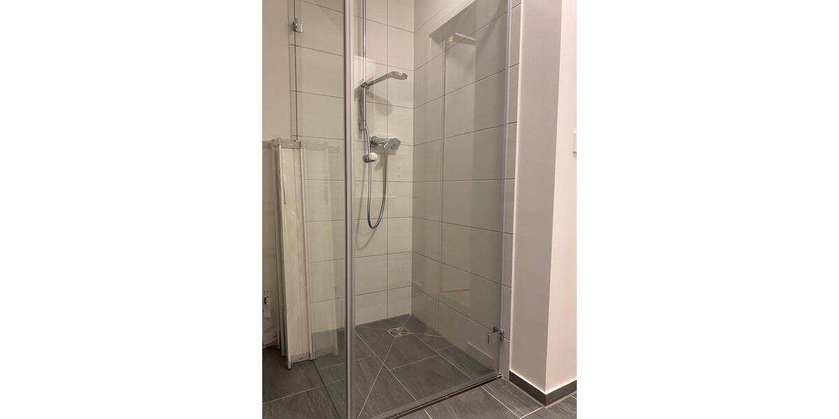 Dachgeschoßwohnung Nürnberg Almoshof - 1 Zimmer, 22 m&sup2;, 490&euro; | Angebot:25385040