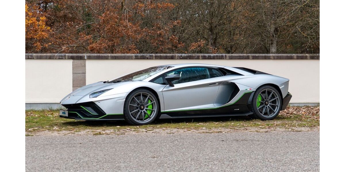 Lamborghini Aventador 1.650 km 599.000 &euro; Roth 91154