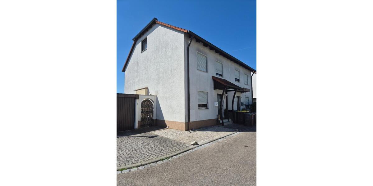 Doppelhaushälfte Zirndorf - 5 Zimmer, 140 m&sup2;, 450.000&euro; | Angebot:25327121