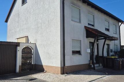 Haus Zirndorf - 5 Zimmer, 140 m&sup2;, 450.000&euro; | Angebot:25327121