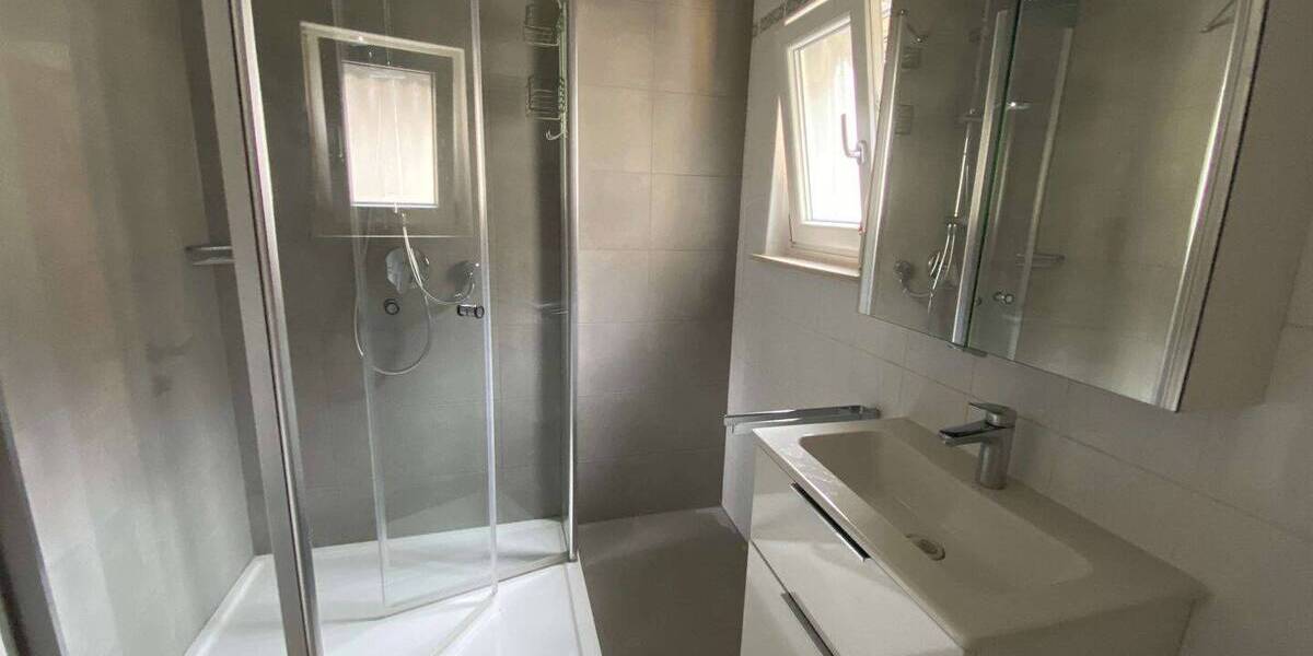 Mehrfamilienhaus, Wohnhaus Forchheim - 6 Zimmer, 200 m&sup2;, 410.000&euro; | Angebot:26527955