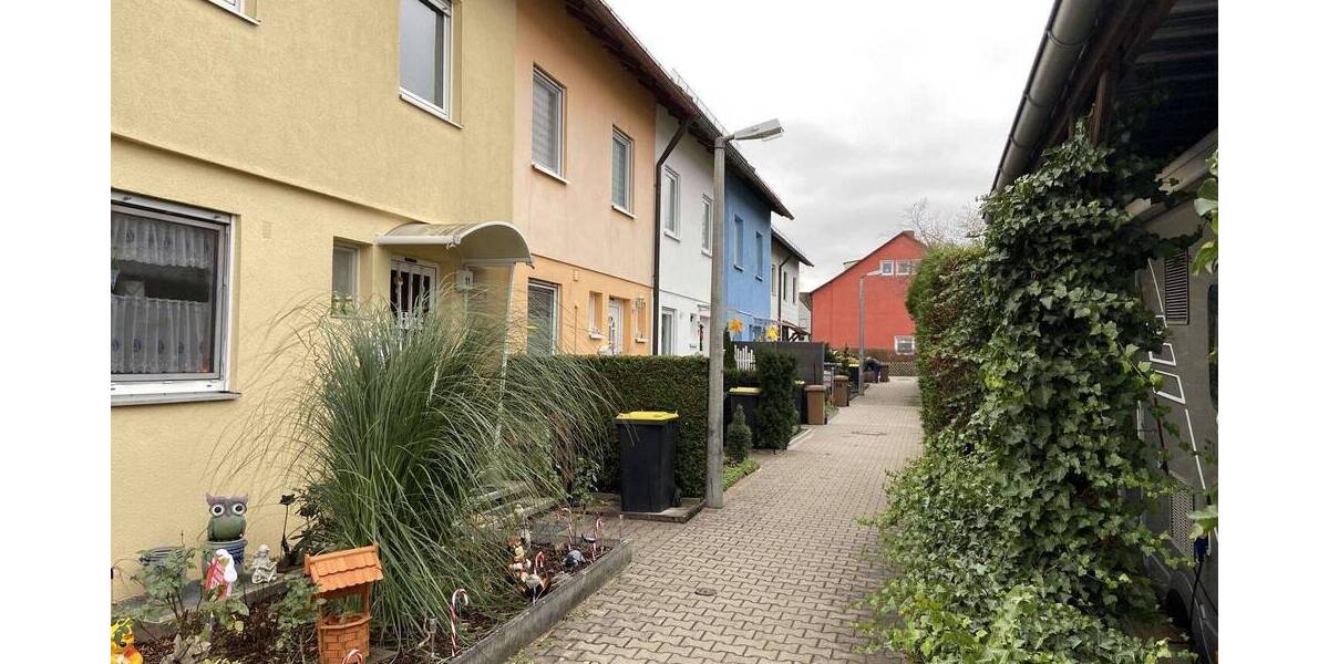 Reihenmittelhaus Stein - 5 Zimmer, 120 m&sup2;, 375.000&euro; | Angebot:26043412