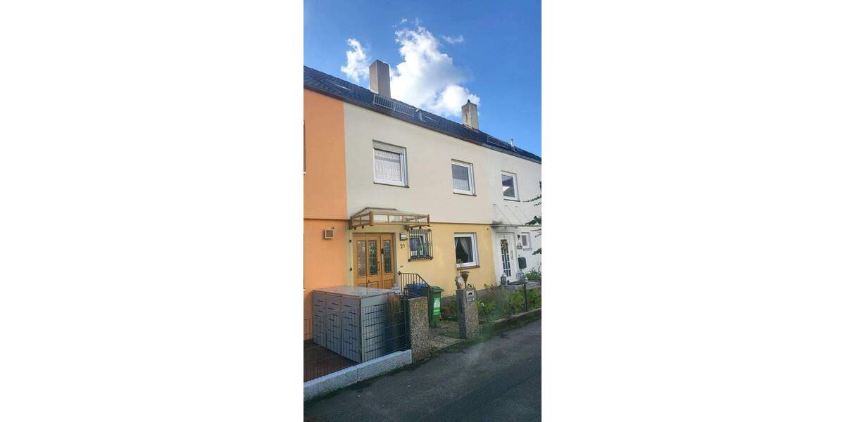 Reihenmittelhaus Fürth Oberfürberg - 5 Zimmer, 130 m&sup2;, 430.000&euro; | Angebot:25996189