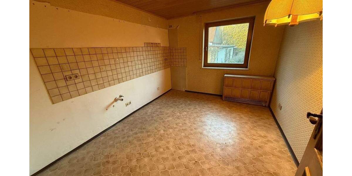 Doppelhaushälfte Bubenreuth - 1 Zimmer, 107 m&sup2;, 399.000&euro; | Angebot:25768506