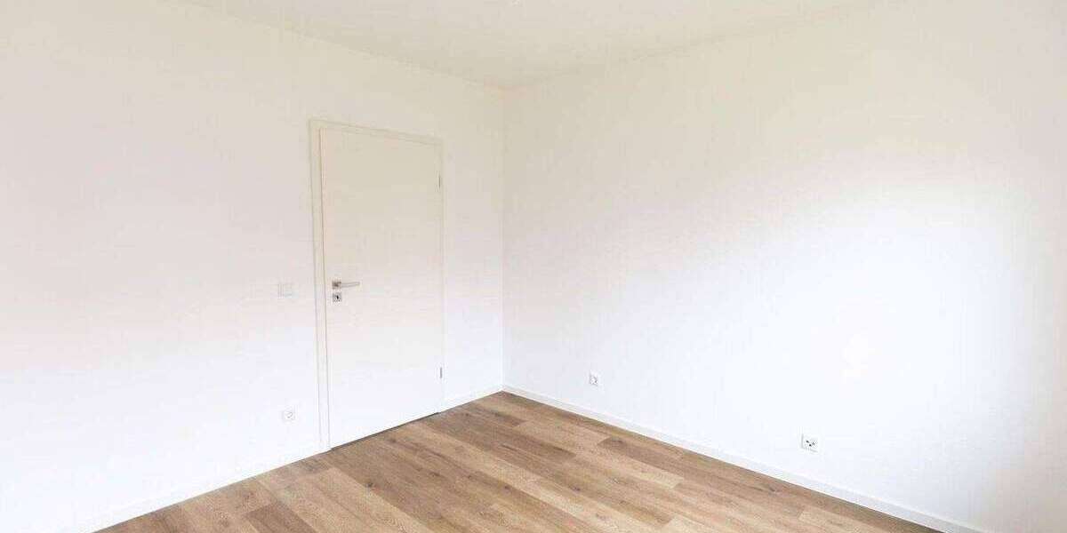 Etagenwohnung Nürnberg Röthenbach b Schweinau - 3 Zimmer, 84 m&sup2;, 330.000&euro; | Angebot:25724159