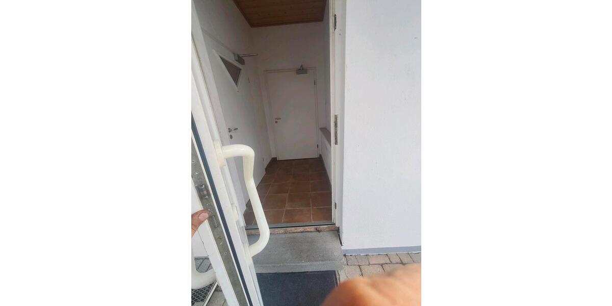 Erdgeschoßwohnung Neunkirchen am Brand - 1 Zimmer, 32 m&sup2;, 590&euro; | Angebot:25407342