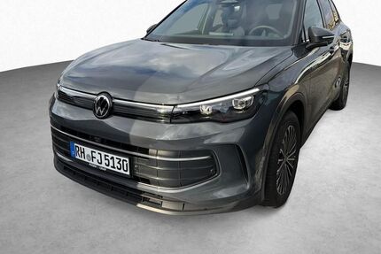 VW Tiguan 10.490 km 41.840 &euro; Roth 91154