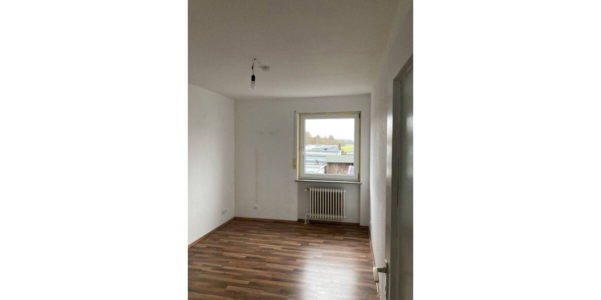 Reihenmittelhaus Schwabach Wolkersdorf - 8 Zimmer, 120 m&sup2;, 1.500&euro; | Angebot:26767945