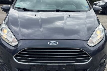 Ford Fiesta 125.000 km 4.200 &euro; Nürnberg 90431