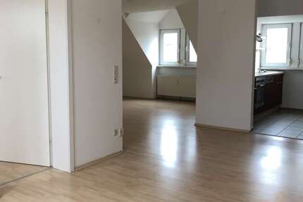 Wohnung Nürnberg Almoshof - 2 Zimmer, 62 m&sup2;, 720&euro; | Angebot:26577387