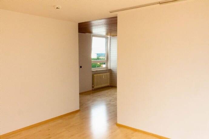 Etagenwohnung Nürnberg Tullnau - 4 Zimmer, 97 m&sup2;, 379.000&euro; | Angebot:25743561