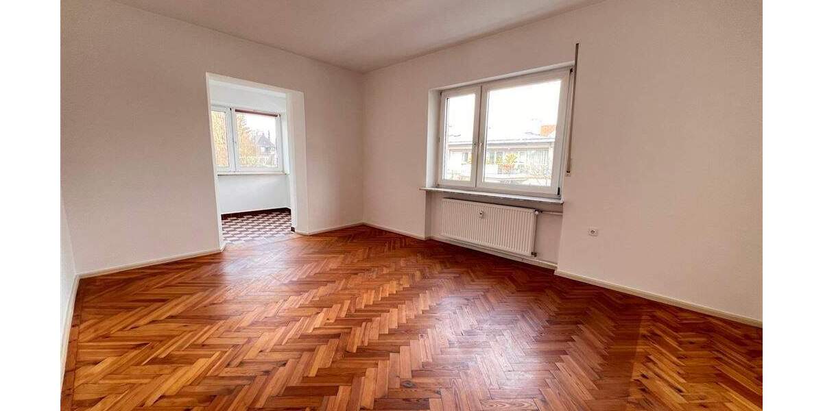 Etagenwohnung Nürnberg Gleißhammer - 3 Zimmer, 100 m&sup2;, 1.200&euro; | Angebot:25661487