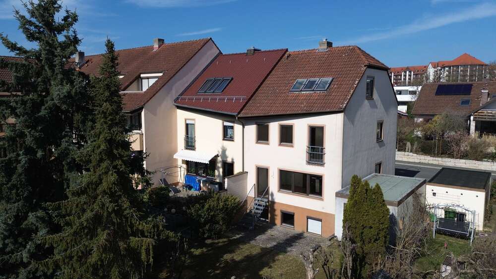 Einfamilienhaus Herzogenaurach - 5 Zimmer, 131 m&sup2;, 548.000&euro; | Angebot:23550108