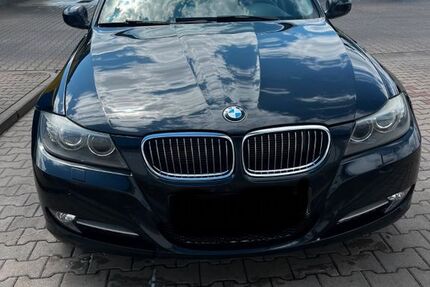 BMW 320 240.000 km 5.450 &euro; Adelsdorf 91325
