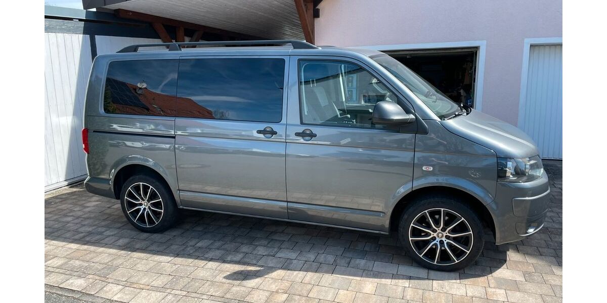 VW T5 Multivan 242.000 km 17.990 &euro; Poxdorf 91099
