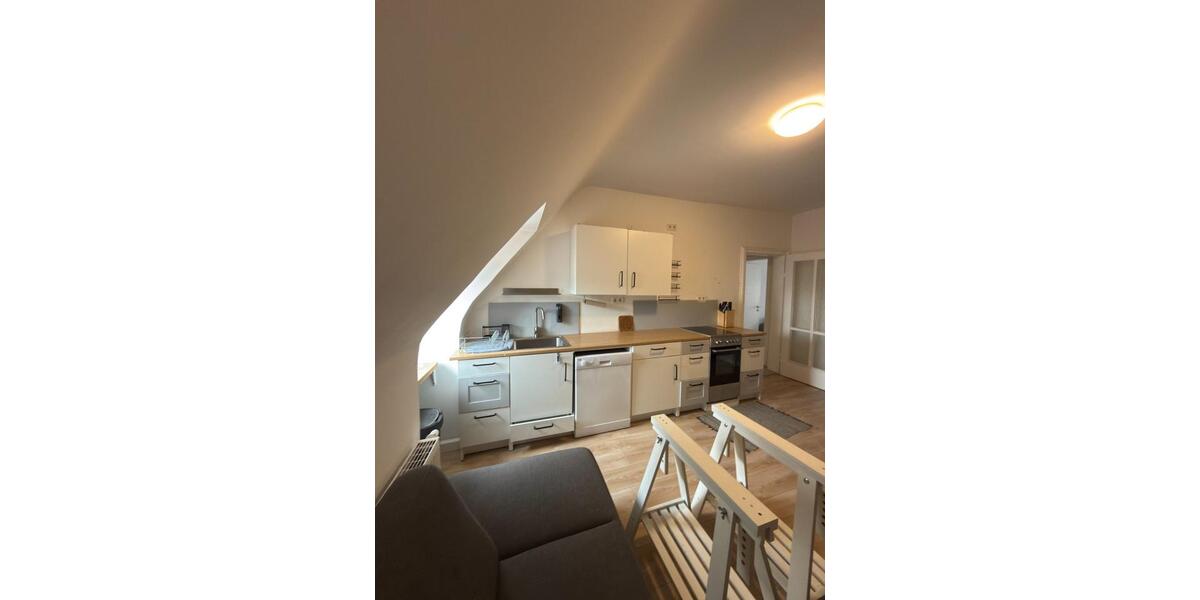 Etagenwohnung Nürnberg Gibitzenhof - 3 Zimmer, 80 m&sup2;, 700&euro; | Angebot:25650920