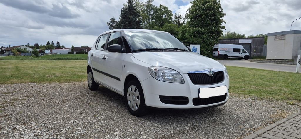 Skoda Fabia 99.250 km 4.450 &euro; Heilsbronn 91560