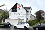 Gut vermietete 2 Zimmer-Mansardenwohnung mit Loggia und Stellplatz in ruhiger Wohnlage RH-Nord - Dachgeschoßwohnung Roth | Angebot:27569238