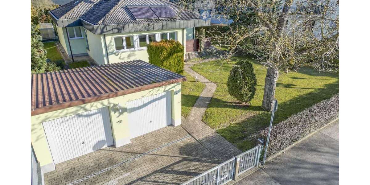 Einfamilienhaus Nürnberg Almoshof - 5 Zimmer, 215 m&sup2;, 950.000&euro; | Angebot:24613358