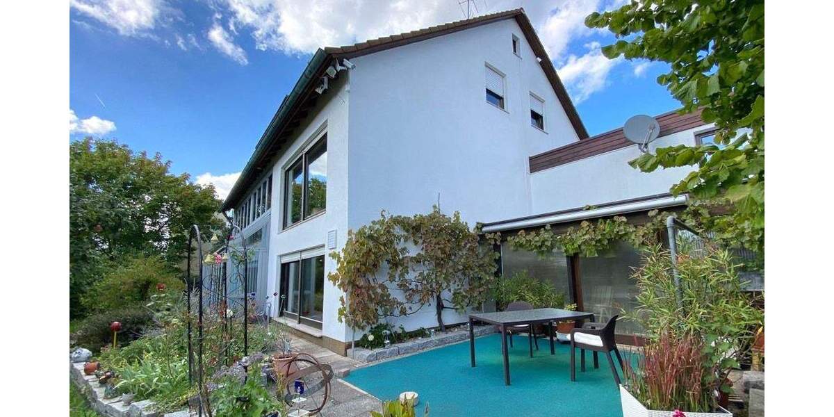 Einfamilienhaus Großhabersdorf - 1 Zimmer, 228 m&sup2;, 725.000&euro; | Angebot:25746655