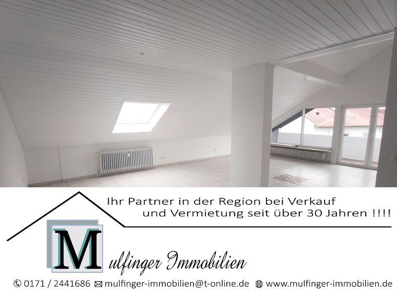 3- Zi. DG Wohnung mit 2 Balkonen und Garage - Etagenwohnung Hemhofen | Angebot:22401892