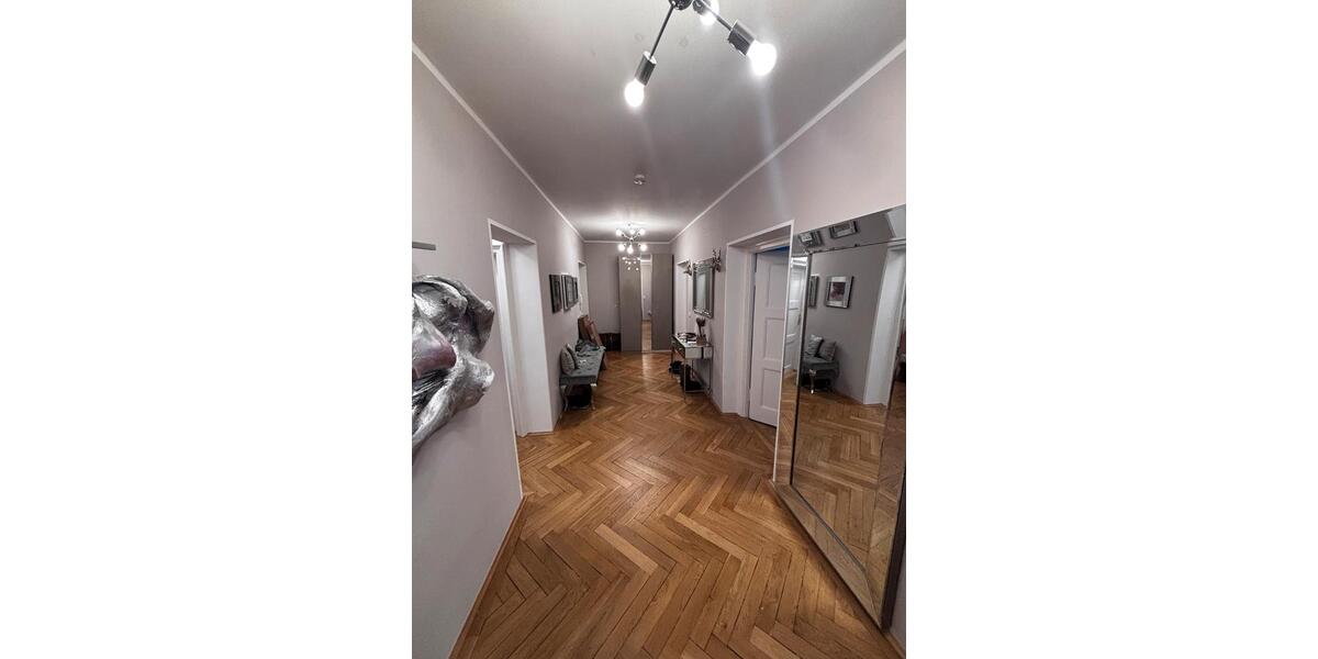 Etagenwohnung Buckenhof - 4.5 Zimmer, 108 m&sup2;, 4.000&euro; | Angebot:25220514