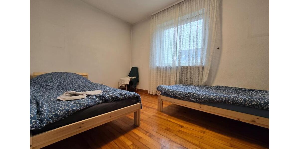 Einfamilienhaus Schwanstetten - 4 Zimmer, 160 m&sup2;, 220&euro; | Angebot:18592448