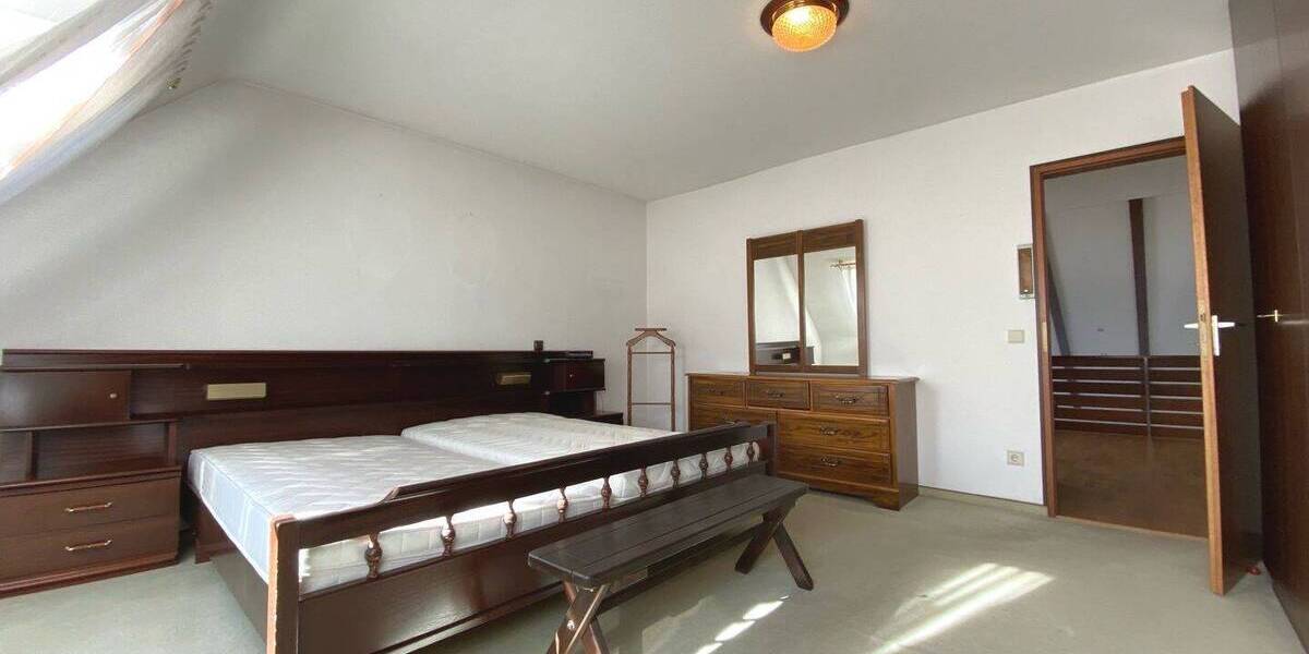 Doppelhaushälfte Fürth Stadeln - 5 Zimmer, 142 m&sup2;, 529.000&euro; | Angebot:26595311