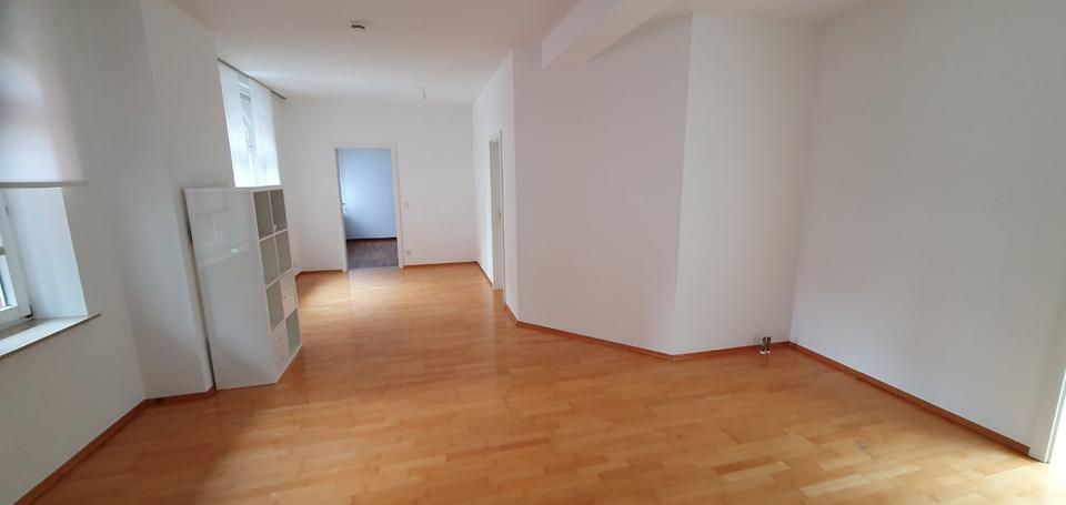 Einfamilienhaus Nürnberg Gleißhammer - 3 Zimmer, 85 m&sup2;, 1.080&euro; | Angebot:25414677