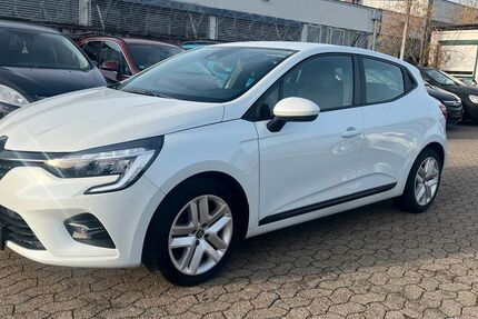 Renault Clio 87.606 km 12.499 &euro; Nürnberg 90439