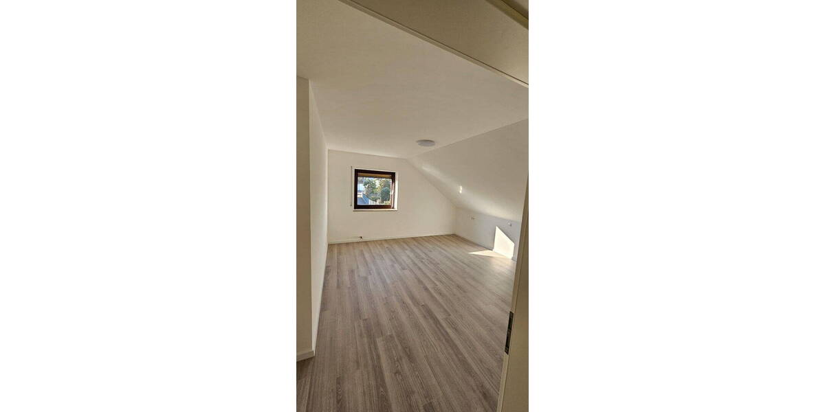 Einfamilienhaus Pyrbaum - 6 Zimmer, 129 m&sup2;, 584.000&euro; | Angebot:26016212