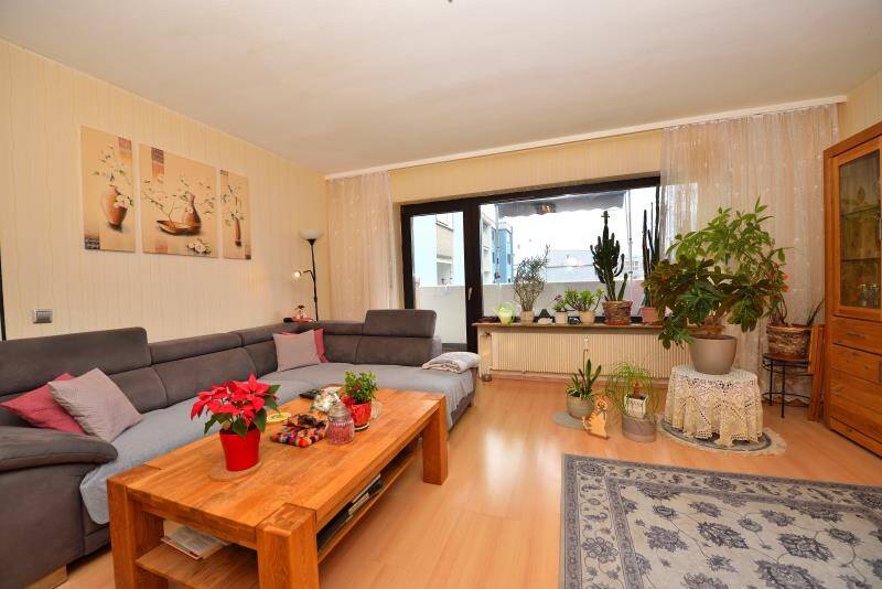 Etagenwohnung Fürth Dambach - 3 Zimmer, 270.000&euro; | Angebot:25697761