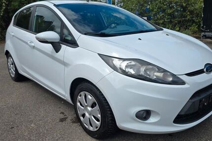 Ford Fiesta 134.214 km 2.490 &euro; Wendelstein 90530
