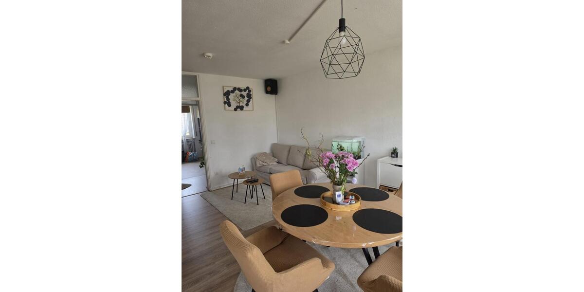 Etagenwohnung Nürnberg Hasenbuck - 3 Zimmer, 74 m&sup2;, 1.130&euro; | Angebot:26534521