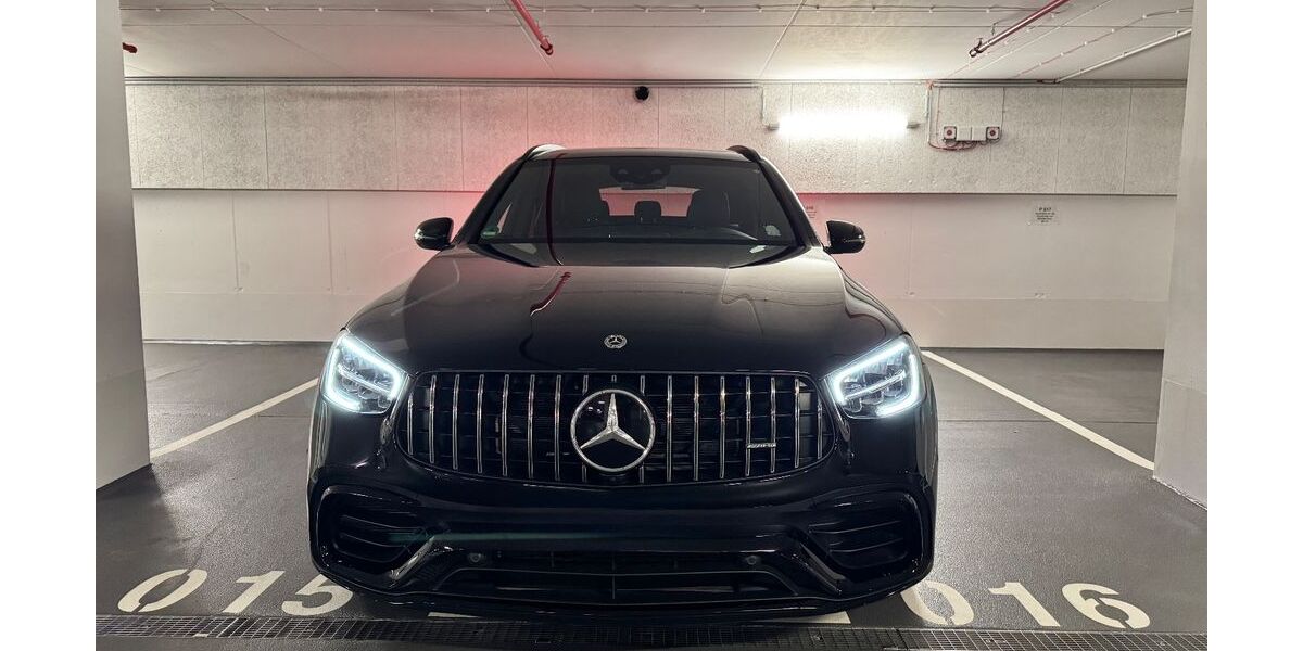 Mercedes-Benz GLC 63 AMG 20.000 km 87.600 &euro; Nuernberg 90402