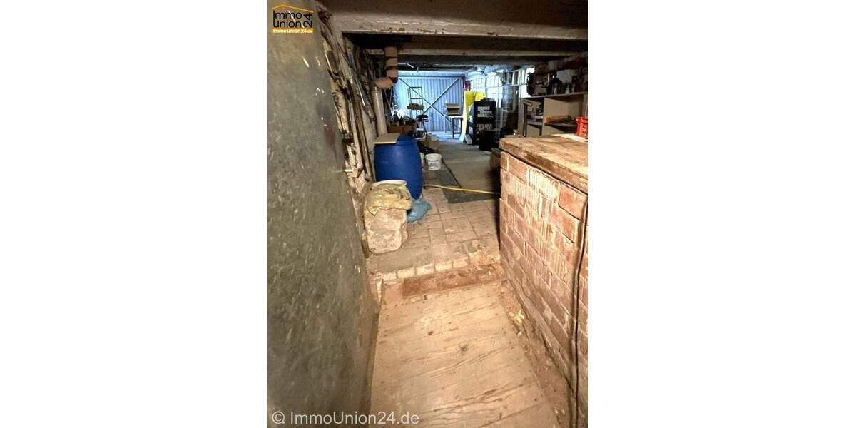 Mehrfamilienhaus, Wohnhaus Altdorf bei Nürnberg Altdorf - 6 Zimmer, 150 m&sup2;, 225.000&euro; | Angebot:25662829